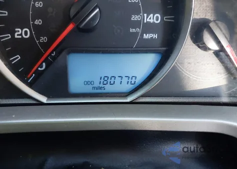 2015 Toyota Rav4 Le z USA, uszkodzony, nr VIN 2T3ZFREV6FW138516